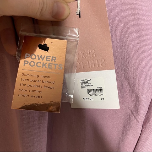 LANE BRYANT-MAUVE ALLIE SKINNY ANKLE PANT W/PEARL CUFFS-SLIMMING TUMMY PANEL-22 - Picture 2 of 7